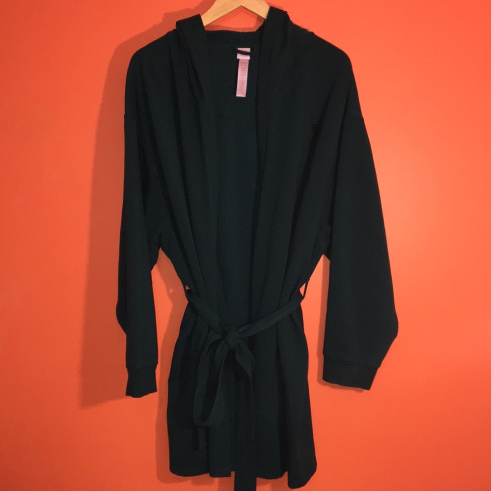 Savage x Fenty Hooded Robe Med/Large Sweatshirt Material Hunter Green w Pockets